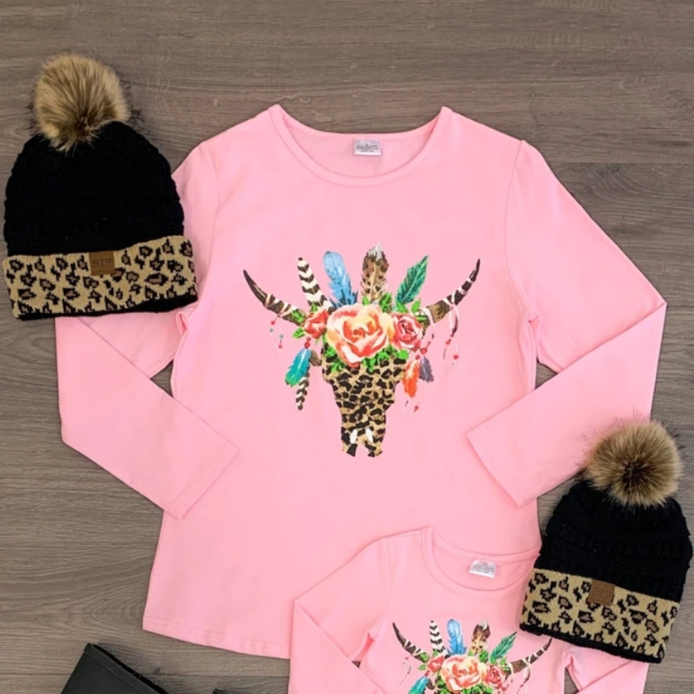 2 LEFT. Leopard Bohemiun Skull Shirt Mom Sizes